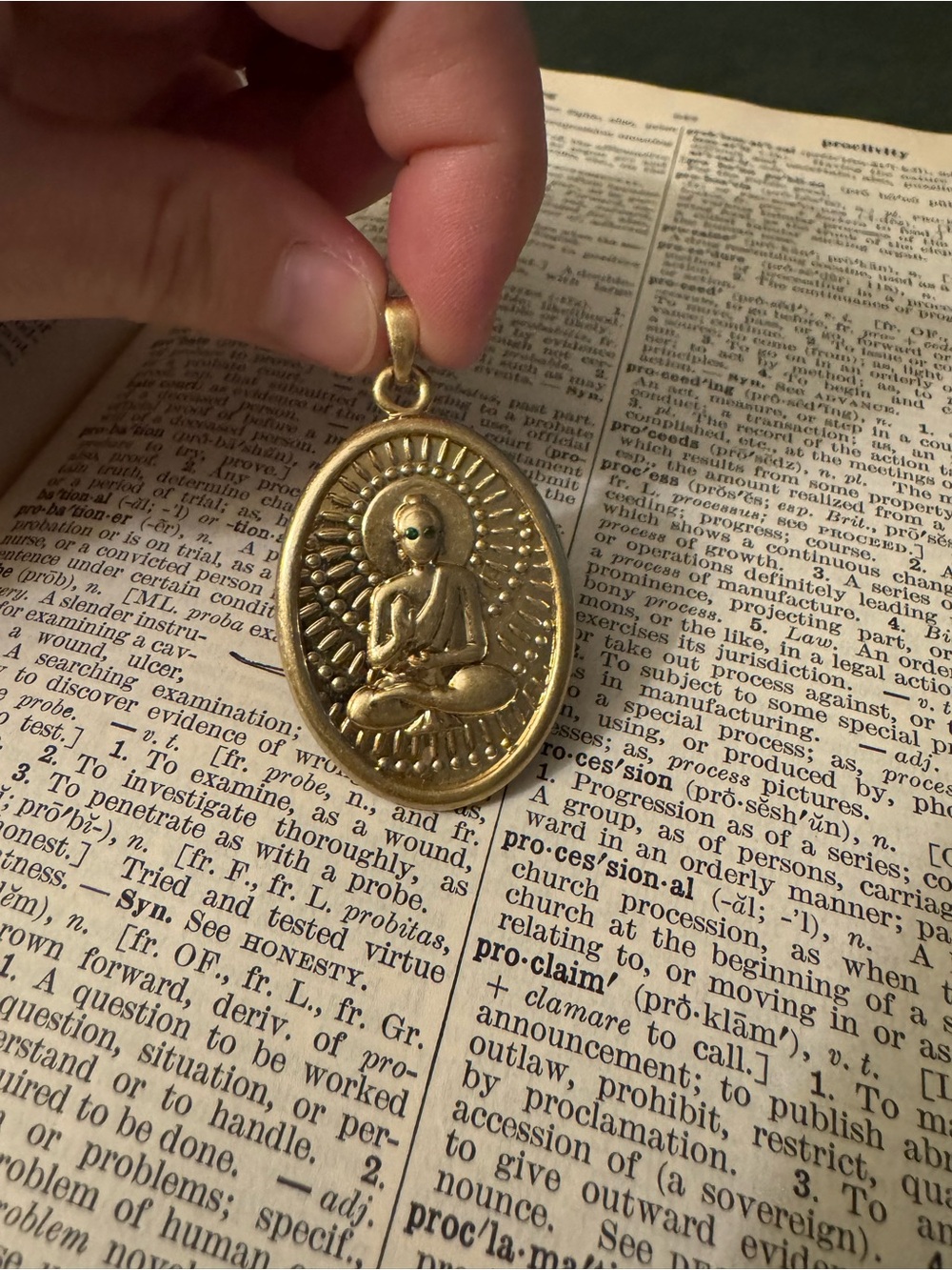 Gold Buddha Oval Pendant Necklace – Women's Spiritual Jewelry